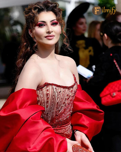 Glamorous Red Carpet Looks of Urvashi Rautela at the 77th Festival de Cannes