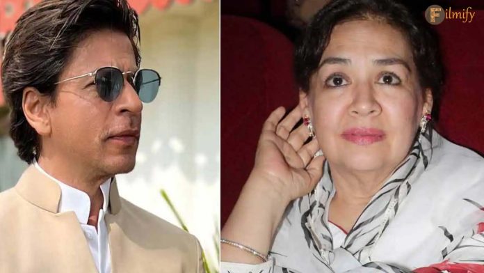 Farida Jalal questions Shahrukh Khan about how can he change his mother