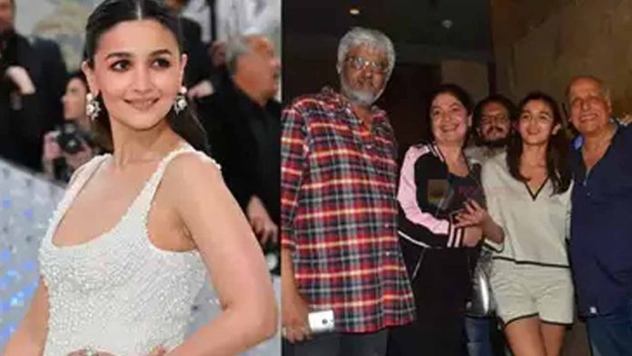 Vikram Bhatt disclosed that he didn't approach Alia’s father to cast her