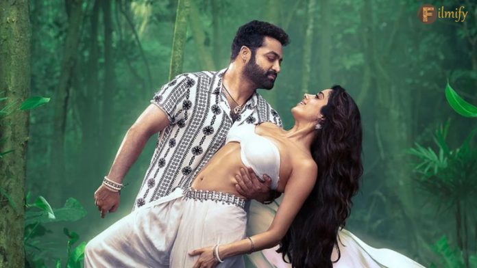 Jr NTR and Janhvi Kapoor Sizzle in Devara Second Single