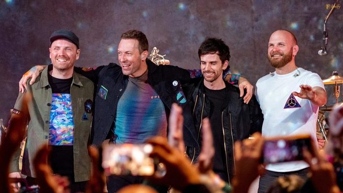 Coldplay craze leads to crash. Check out fans' reaction