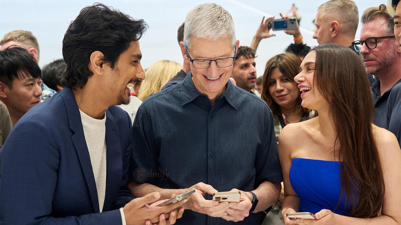 Check Out The First Celebrity Couple To Buy iPhone 16.